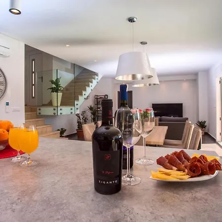 Amazing Great Location Villa